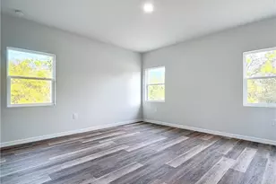 325 Hermosa Ave, Lehigh Acres, FL 33974 - Photo 8