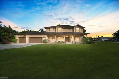 2015 SE 12th St, Cape Coral, FL 33990 - Photo 2