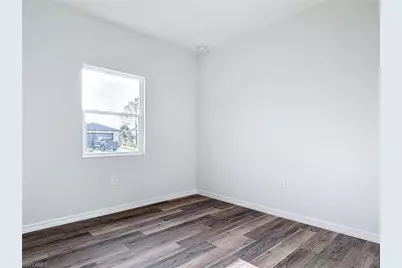 336 Hermosa Ave, Lehigh Acres, FL 33974 - Photo 24