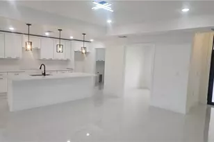 2615 40th St W, Lehigh Acres, FL 33971 - Photo 4