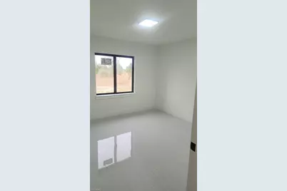 2615 40th St W, Lehigh Acres, FL 33971 - Photo 12