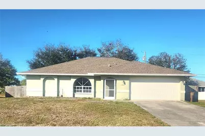 1822 NW 8th Pl, Cape Coral, FL 33993 - Photo 2