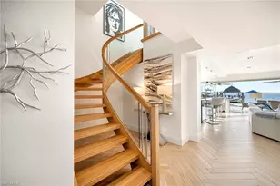 1048 Dolphin Dr, Cape Coral, FL 33904 - Photo 20