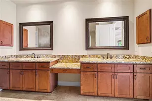 866 Cal Cove Dr, Fort Myers, FL 33919 - Photo 30