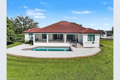 866 Cal Cove Dr, Fort Myers, FL 33919 - Photo 40