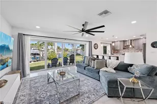 1819 SE 43rd St, Cape Coral, FL 33904 - Photo 6