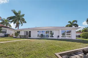 1819 SE 43rd St, Cape Coral, FL 33904 - Photo 38