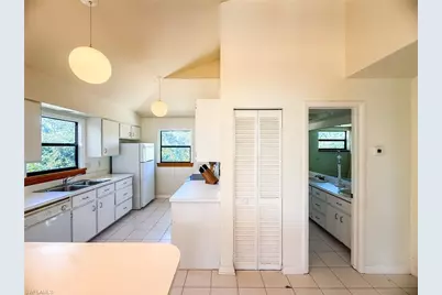 131 Kingfisher Dr, Captiva, FL 33924 - Photo 20