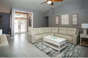 2802 SW 20th Ave, Cape Coral, FL 33914 - Photo 2