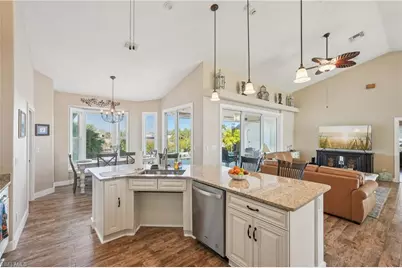 1422 NW 38th Pl, Cape Coral, FL 33993 - Photo 10