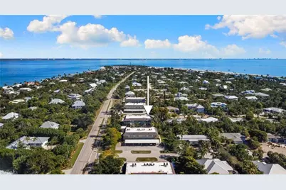 601 Periwinkle Way #C-5, Sanibel, FL 33957 - Photo 2