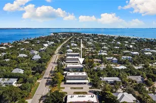 601 Periwinkle Way, Sanibel, FL 33957 - Photo 2