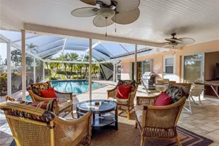 392 Snow Dr, Fort Myers, FL 33919 - Photo 2