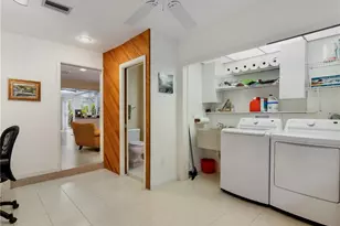 392 Snow Dr, Fort Myers, FL 33919 - Photo 40