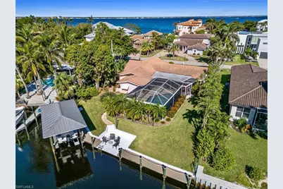 392 Snow Dr, Fort Myers, FL 33919 - Photo 44