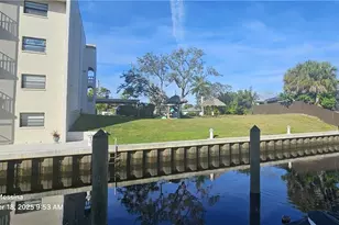 9395 Pennsylvania Ave, Bonita Springs, FL 34135 - Photo 6