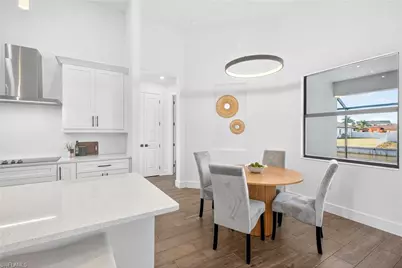 300 SW 13th Ct, Cape Coral, FL 33991 - Photo 14