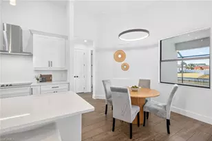 300 SW 13th Ct, Cape Coral, FL 33991 - Photo 14