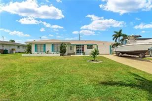 1613 SE 28th Terrace, Cape Coral, FL 33904 - Photo 2