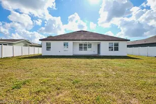 135 SW 31st St, Cape Coral, FL 33914 - Photo 32