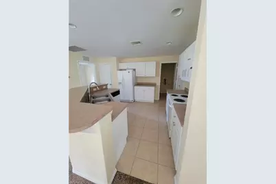 668 Homestead Rd S, Lehigh Acres, FL 33974 - Photo 4