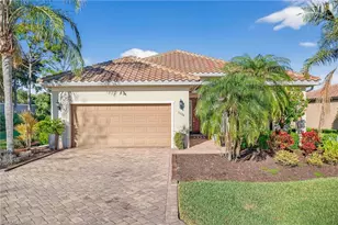 11126 Laughton Cir, Fort Myers, FL 33913 - Photo 22