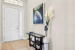 11126 Laughton Cir, Fort Myers, FL 33913 - Photo 6