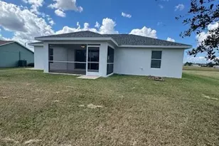 2817 NE 4th Ave, Cape Coral, FL 33909 - Photo 16