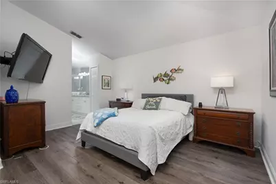 21194 Old Oak Pl, Estero, FL 33928 - Photo 14