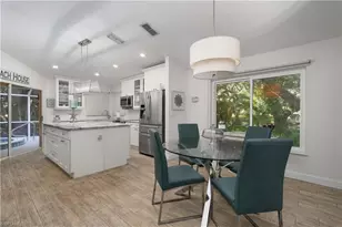 21194 Old Oak Pl, Estero, FL 33928 - Photo 4