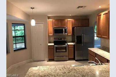 701 SW 9th Ave, Cape Coral, FL 33991 - Photo 4