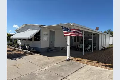 212 Cobblestone Ln, North Fort Myers, FL 33917 - Photo 14