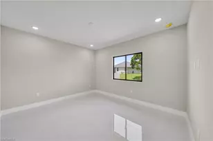 714 Euston Ave S, Lehigh Acres, FL 33974 - Photo 20