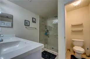 13150 Bella Casa Cir, Fort Myers, FL 33966 - Photo 20