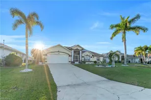 2566 SW 27th Ave, Cape Coral, FL 33914 - Photo 8
