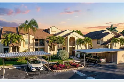 8302 Charter Club Cir #6, Fort Myers, FL 33919 - Photo 2