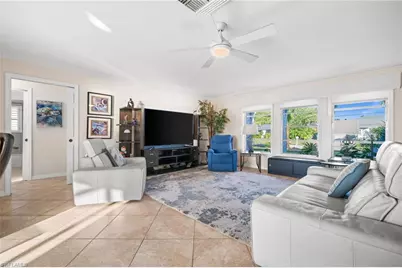 240 SE 20th Pl, Cape Coral, FL 33990 - Photo 14