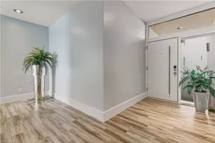 5260 S Landings Dr, Fort Myers, FL 33919 - Photo 4