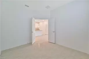 4466 Dutchess Park Rd, Fort Myers, FL 33916 - Photo 14