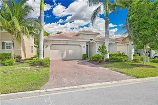 3208 Royal Gardens Ave, Fort Myers, FL 33916 - Photo 2