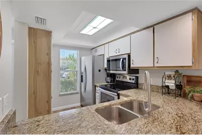 4641 SW Santa Barbara Pl #2, Cape Coral, FL 33914 - Photo 14