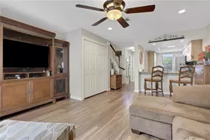 4641 SW Santa Barbara Pl, Cape Coral, FL 33914 - Photo 8