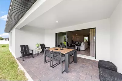 412 NW 4th St, Cape Coral, FL 33993 - Photo 14