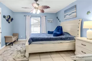 709 SW 9th Ct, Cape Coral, FL 33991 - Photo 8