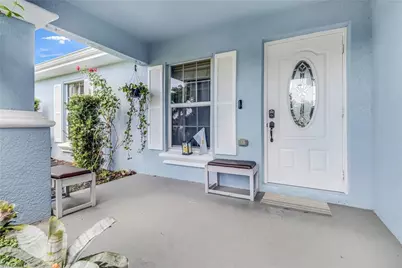 709 SW 9th Ct, Cape Coral, FL 33991 - Photo 2