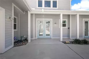 320 Bayshore Dr, Cape Coral, FL 33904 - Photo 44