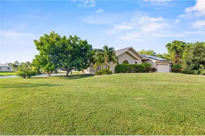 4539 Pine Village Ct, Saint James City, FL 33956 - Photo 2