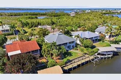 16368 Estuary Ct, Bokeelia, FL 33922 - Photo 48