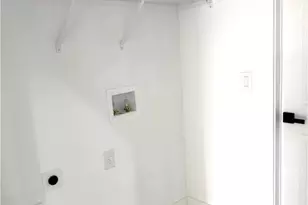 810 Magnolia Ave, Lehigh Acres, FL 33972 - Photo 10