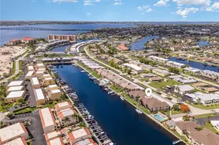 4001 SE 19th Pl, Cape Coral, FL 33904 - Photo 8